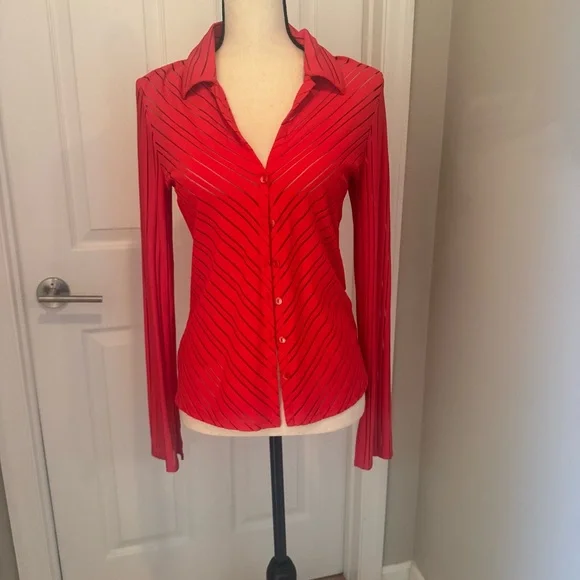 Guess Red Striped Button Down Shirt L. NWT - Picture 3 of 9